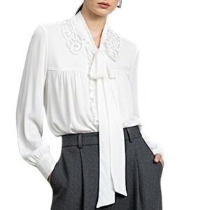 Axara Paris white tie neck kitty bow ruffle front lace collar blouse EU 38